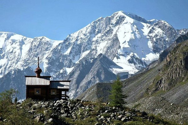 Гора Белуха - красавица и святыня Алтая