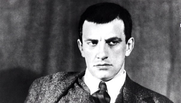 Одна из самых трогательных историй жизни Маяковского